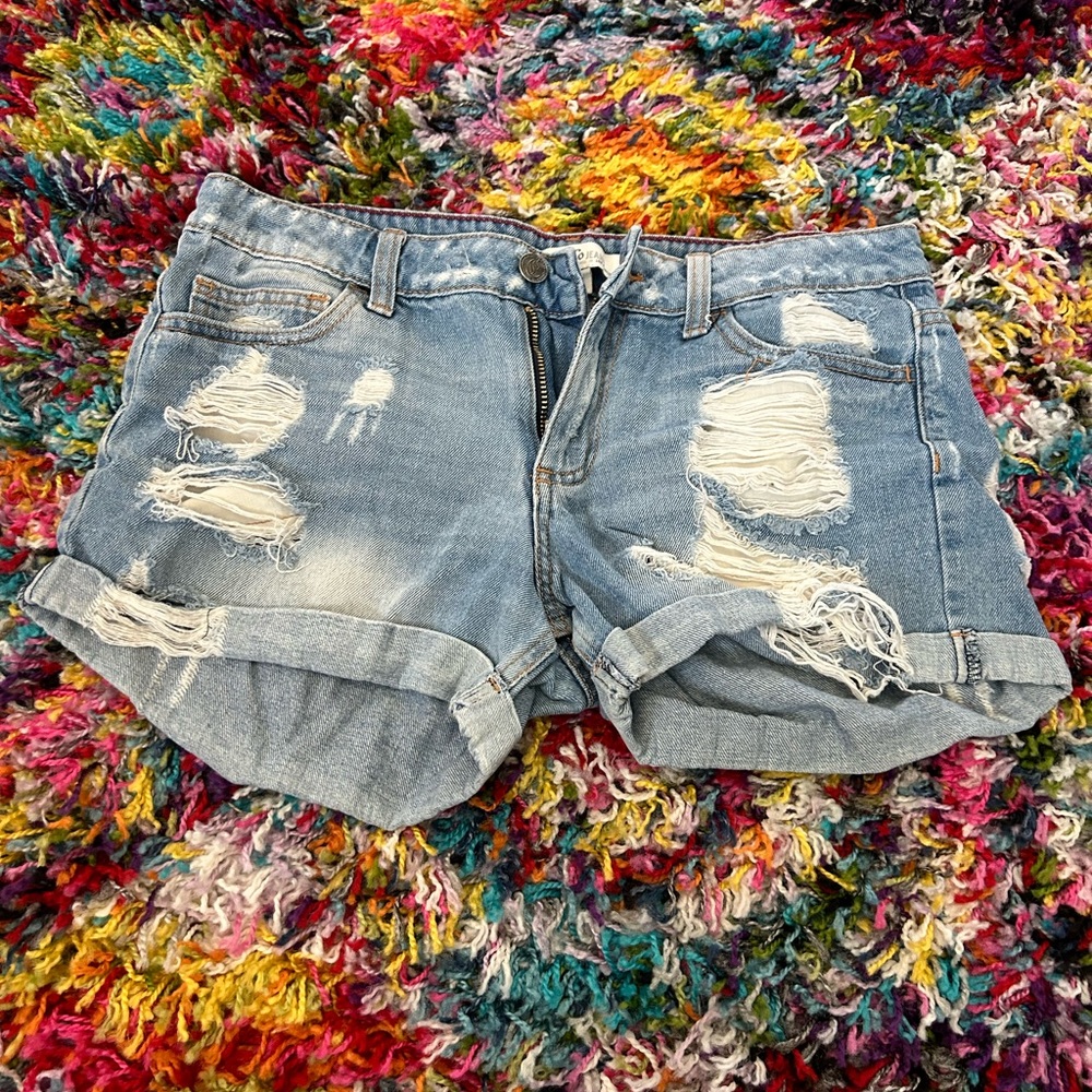 Pello Jean Shorts Light Wash